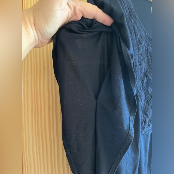 Women’s Converse One Star Navy Blue Embroidered Sleeveless Blouse Size Medium - Picture 4 of 7